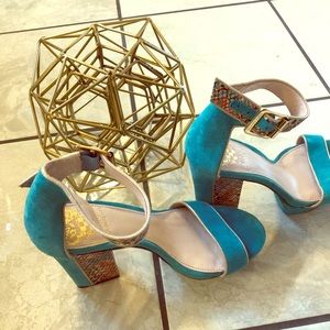 Vince Cameron Heels